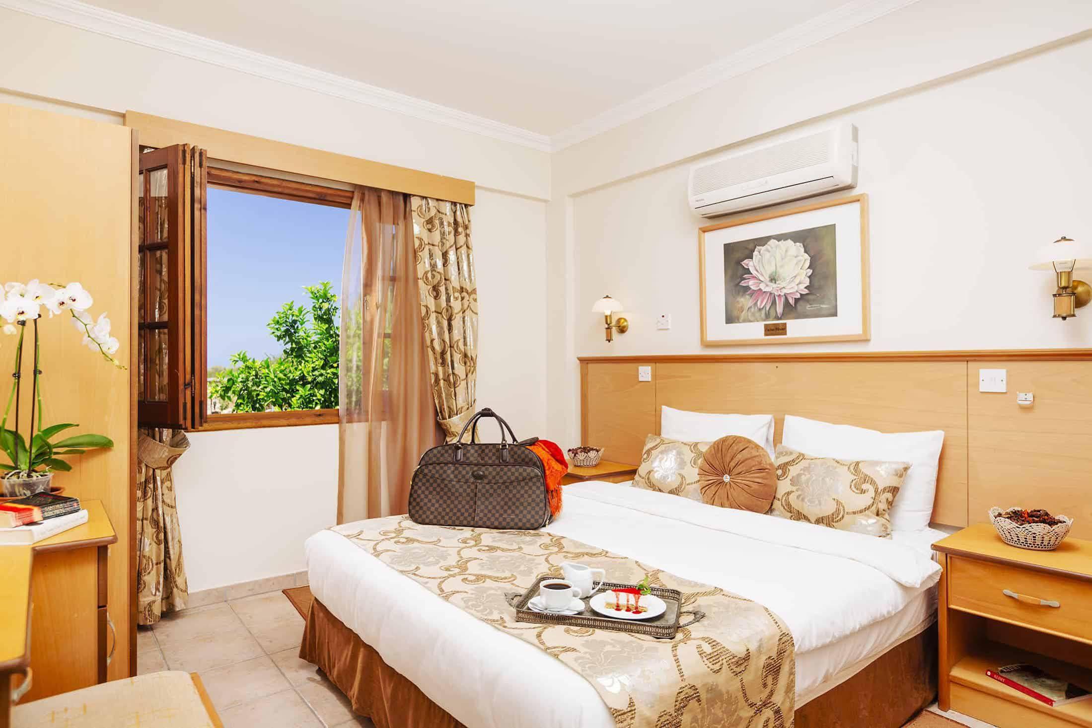 Almond Holiday Village & Hotel Karavas  Esterno foto